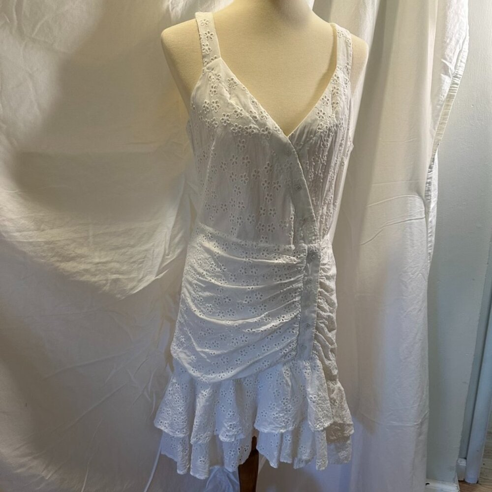 BCBGMAXAZRIA White Eyelet Ruffle Dress | Size 10